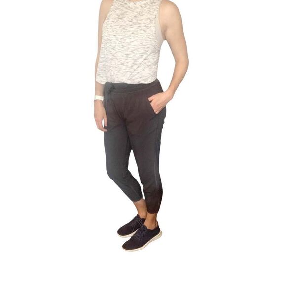 Lululemon High Rise Grey Cropped Drawstring Pockets Jogger Women’s Size 4 -Small - Picture 1 of 10